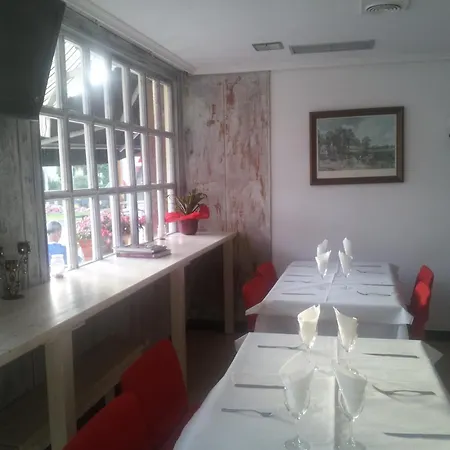 El Centro Pensión 3*